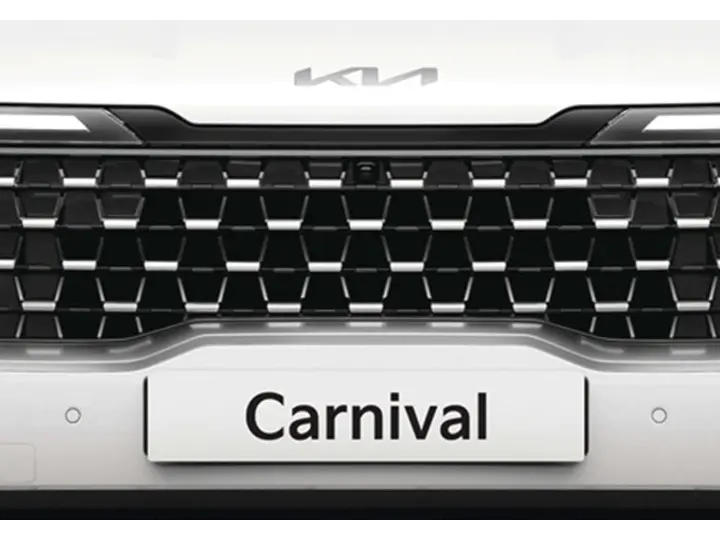 Kia Carnival image in Jaipur