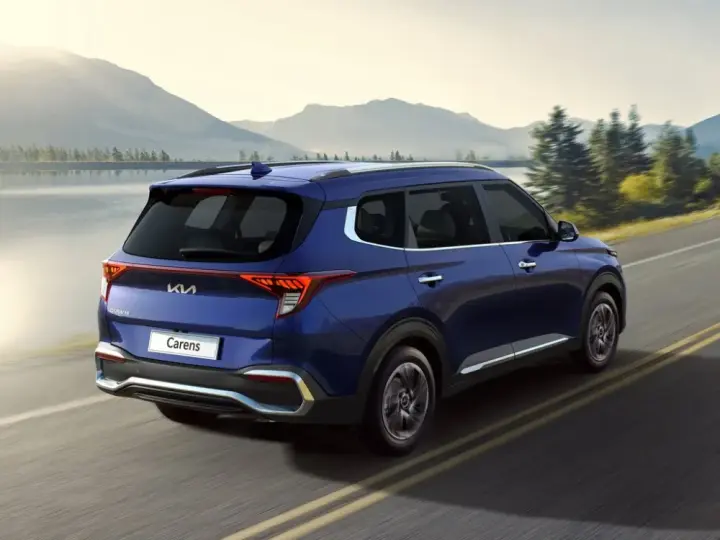 Kia Carens image in Dausa
