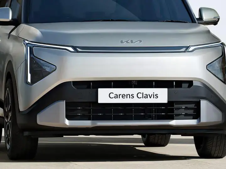 Kia Carens Clavis image in Jaipur