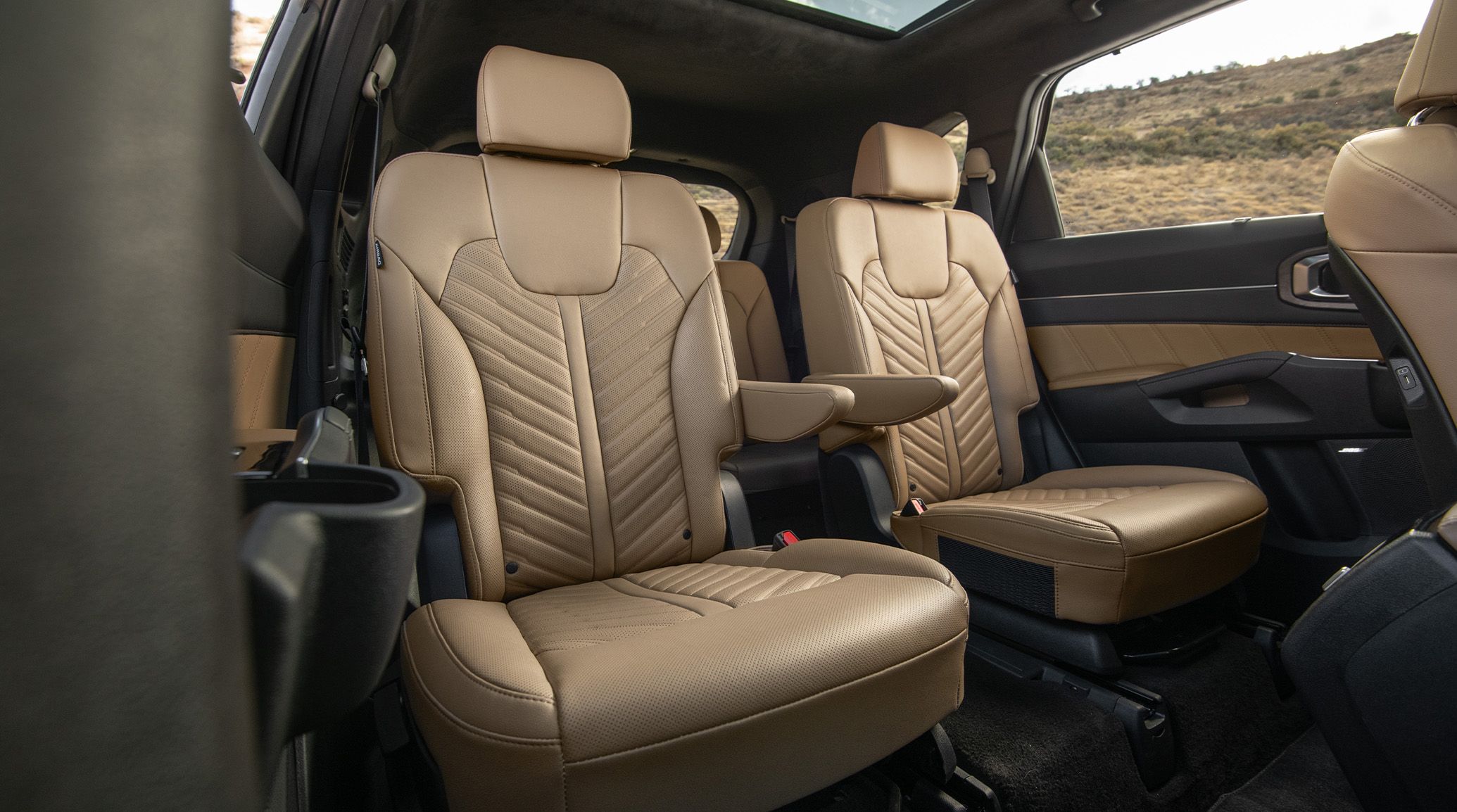 Kia Sorento second-row captain chairs
