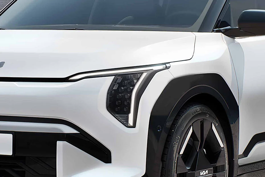 Kia EV3 Star-Map LED Headlights